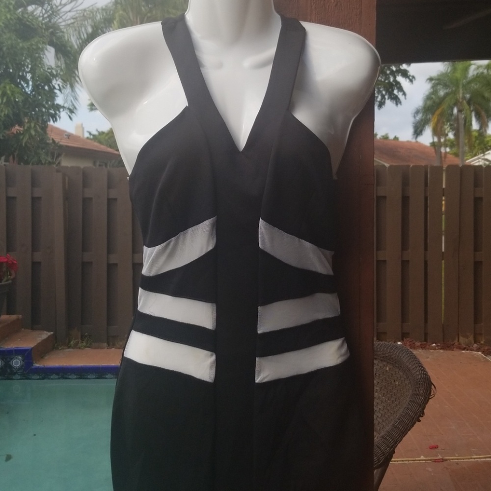 Dress - Picture 3 of 5